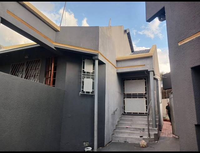 3 BEDROOM HOUSE FOR SALE IN ELANDSHAVEN